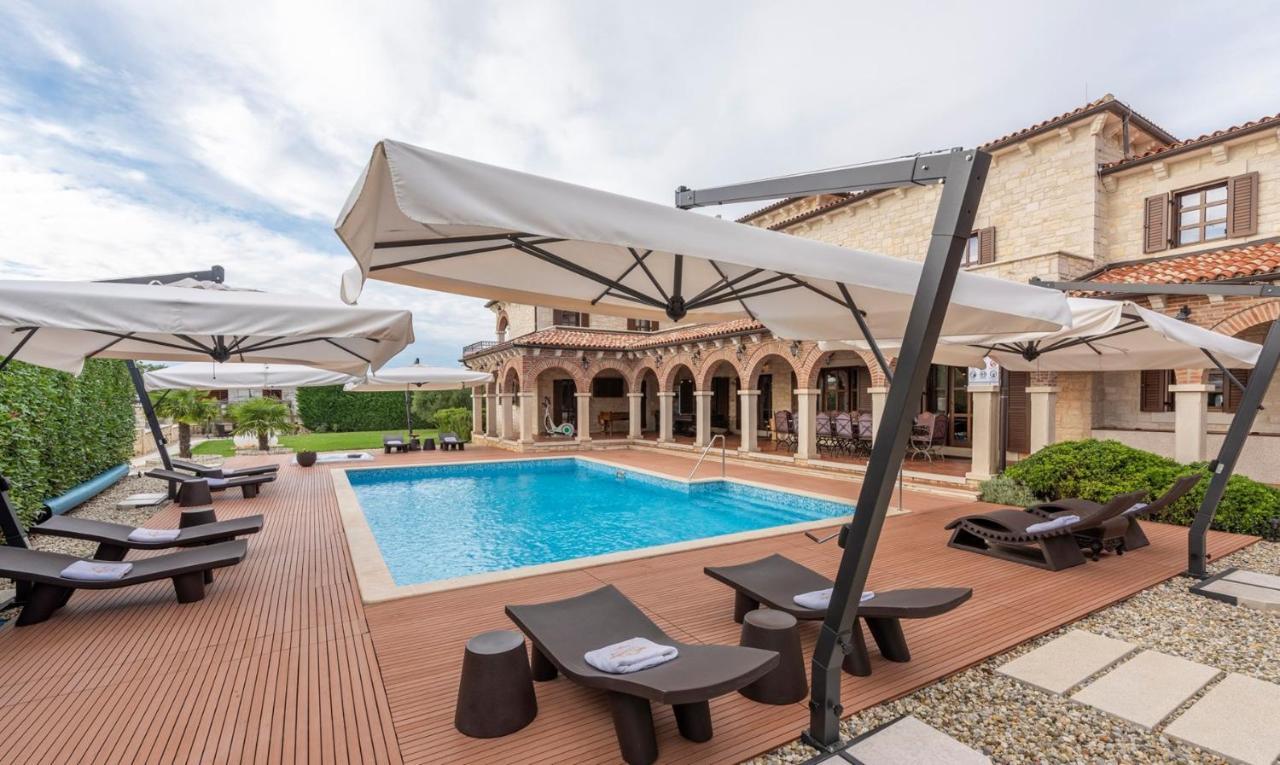 Villa Carolus-Luxurious Istrian Villa Barat  Exterior photo