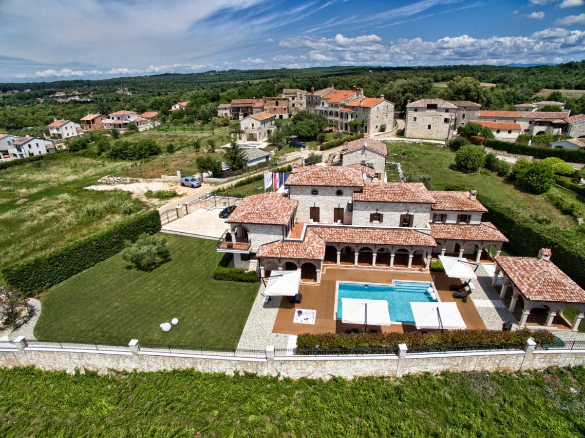 Villa Carolus-Luxurious Istrian Villa Barat  Exterior photo
